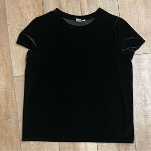 Gap Black Velvet T-Shirt Medium